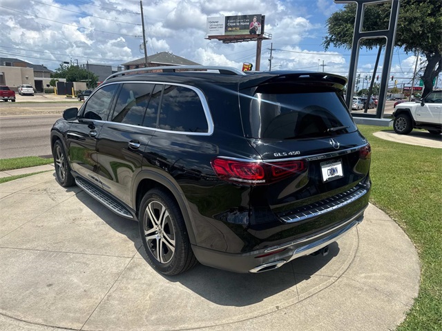 Vehicle image 6 of 27
