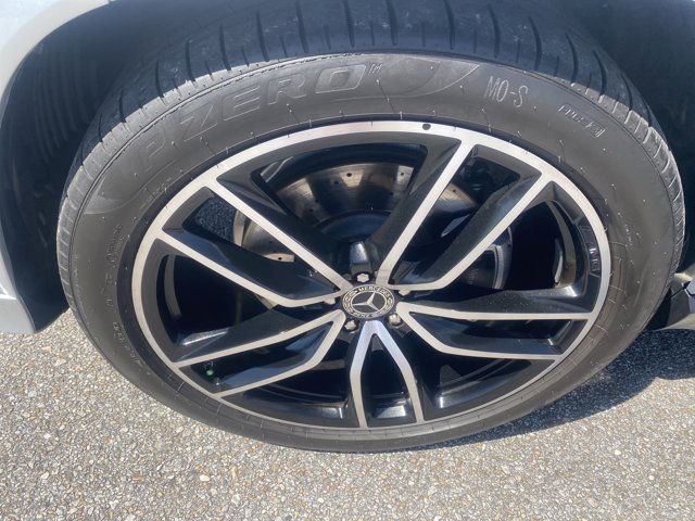 Vehicle image 18 of 18
