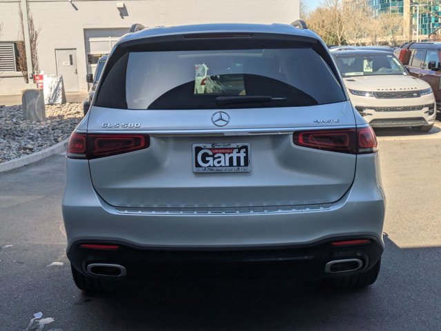 Vehicle image 6 of 33