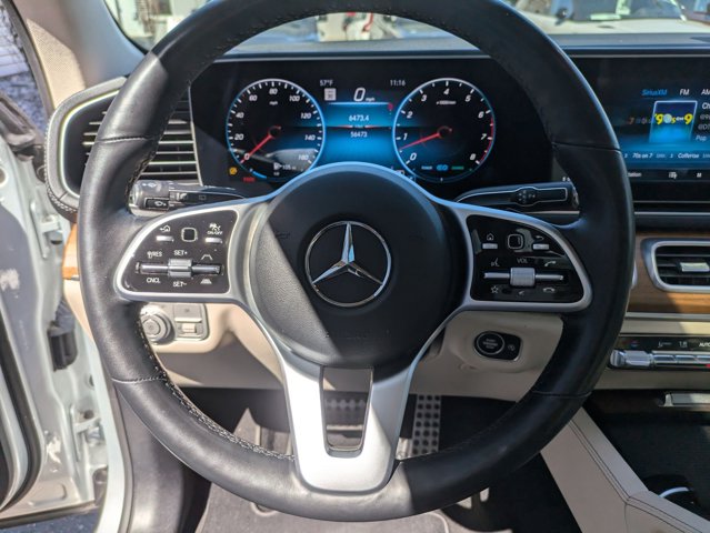 Vehicle image 14 of 33