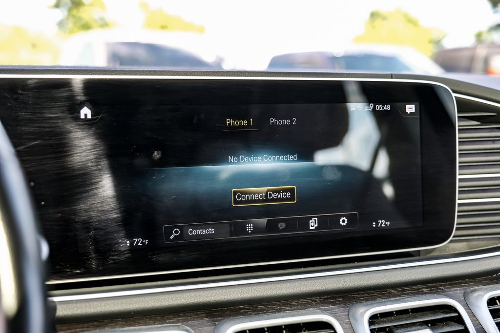 Vehicle image 40 of 64