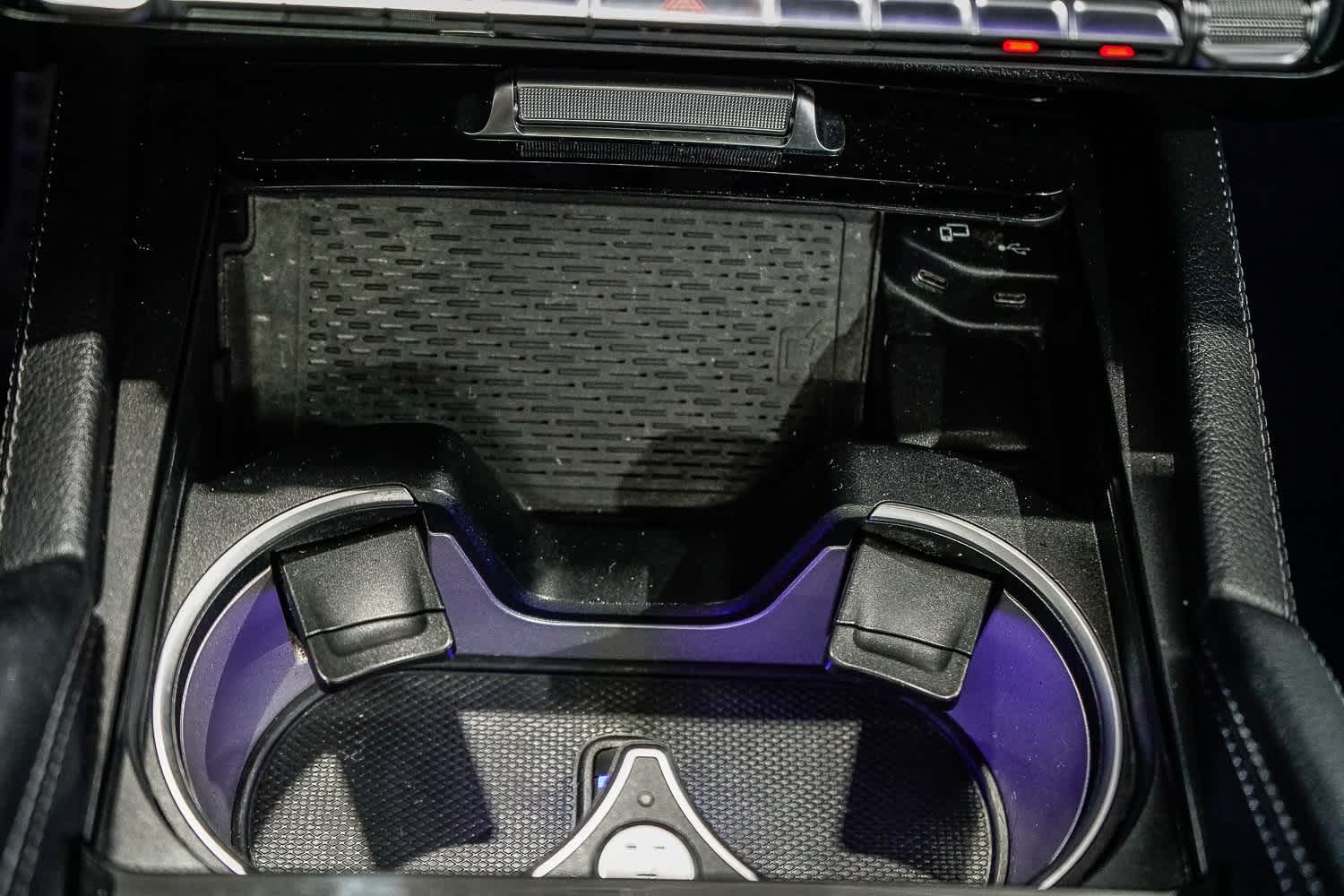 Vehicle image 23 of 30