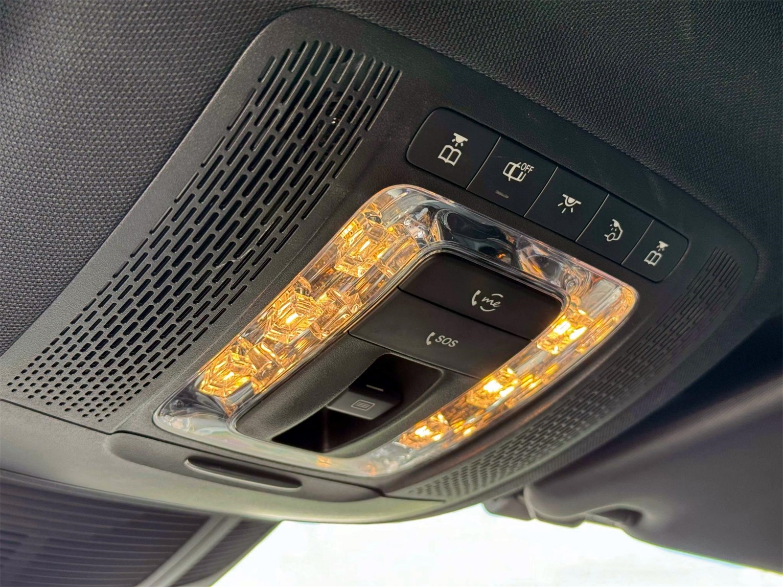 Vehicle image 13 of 36