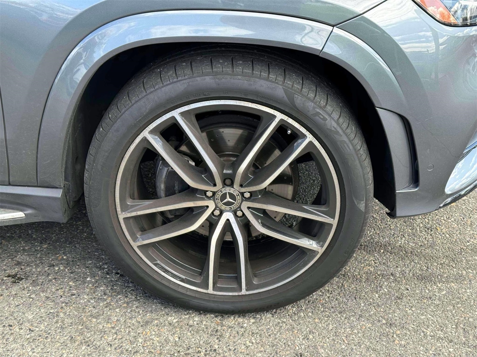 Vehicle image 6 of 36
