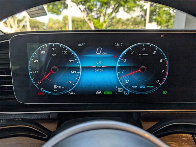 Vehicle image 14 of 28