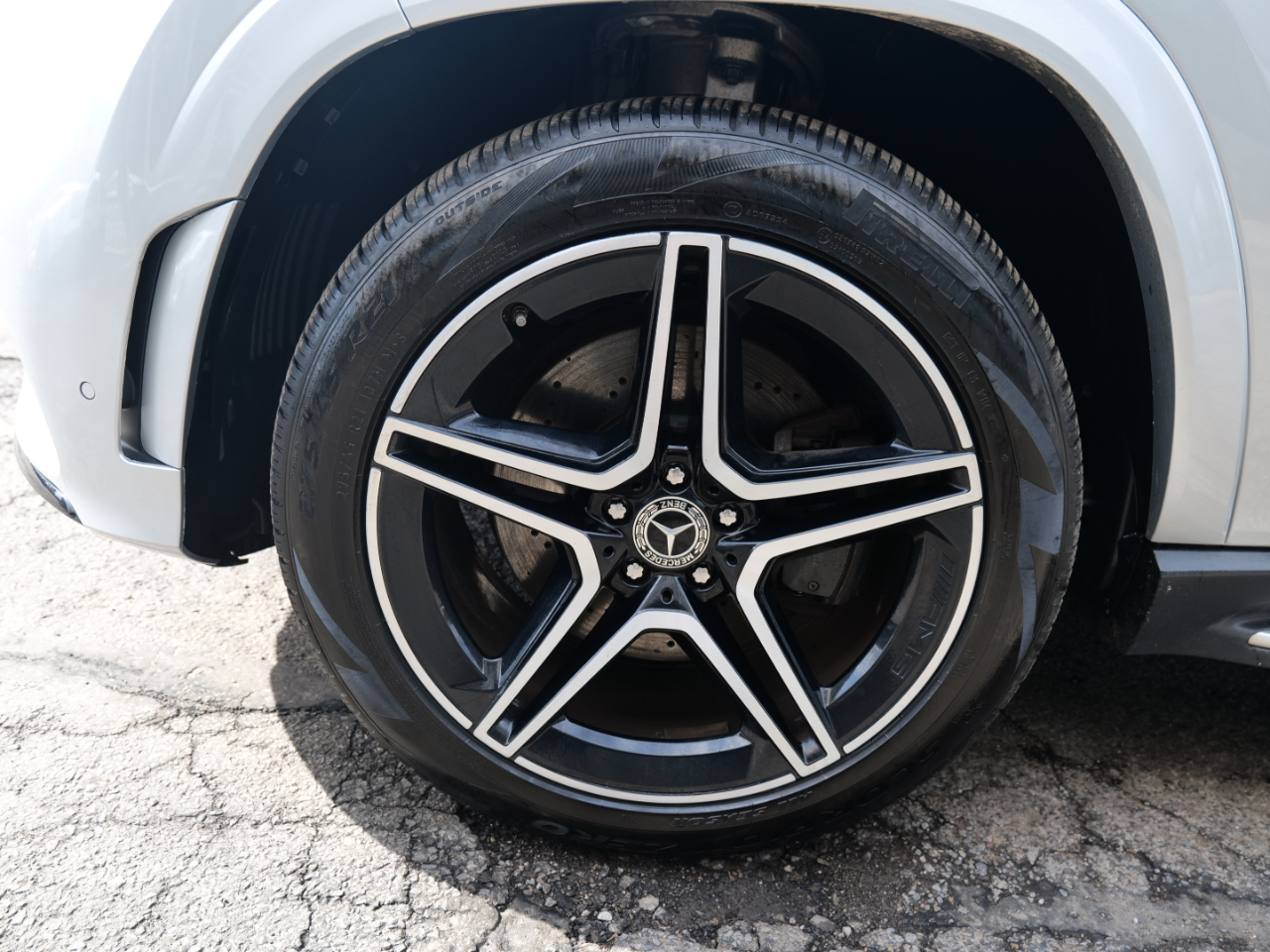 Vehicle image 94 of 100
