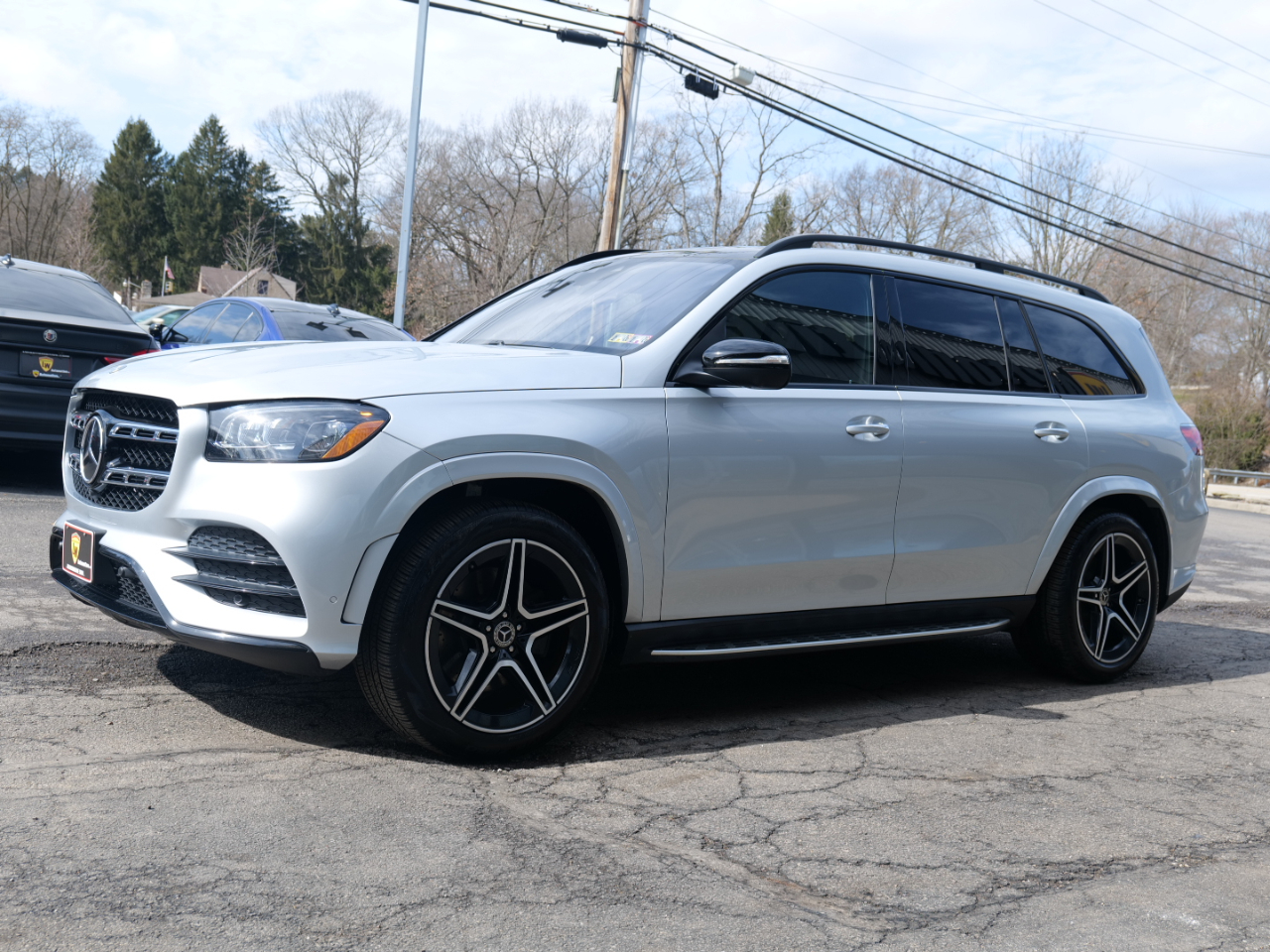 Vehicle image 6 of 100