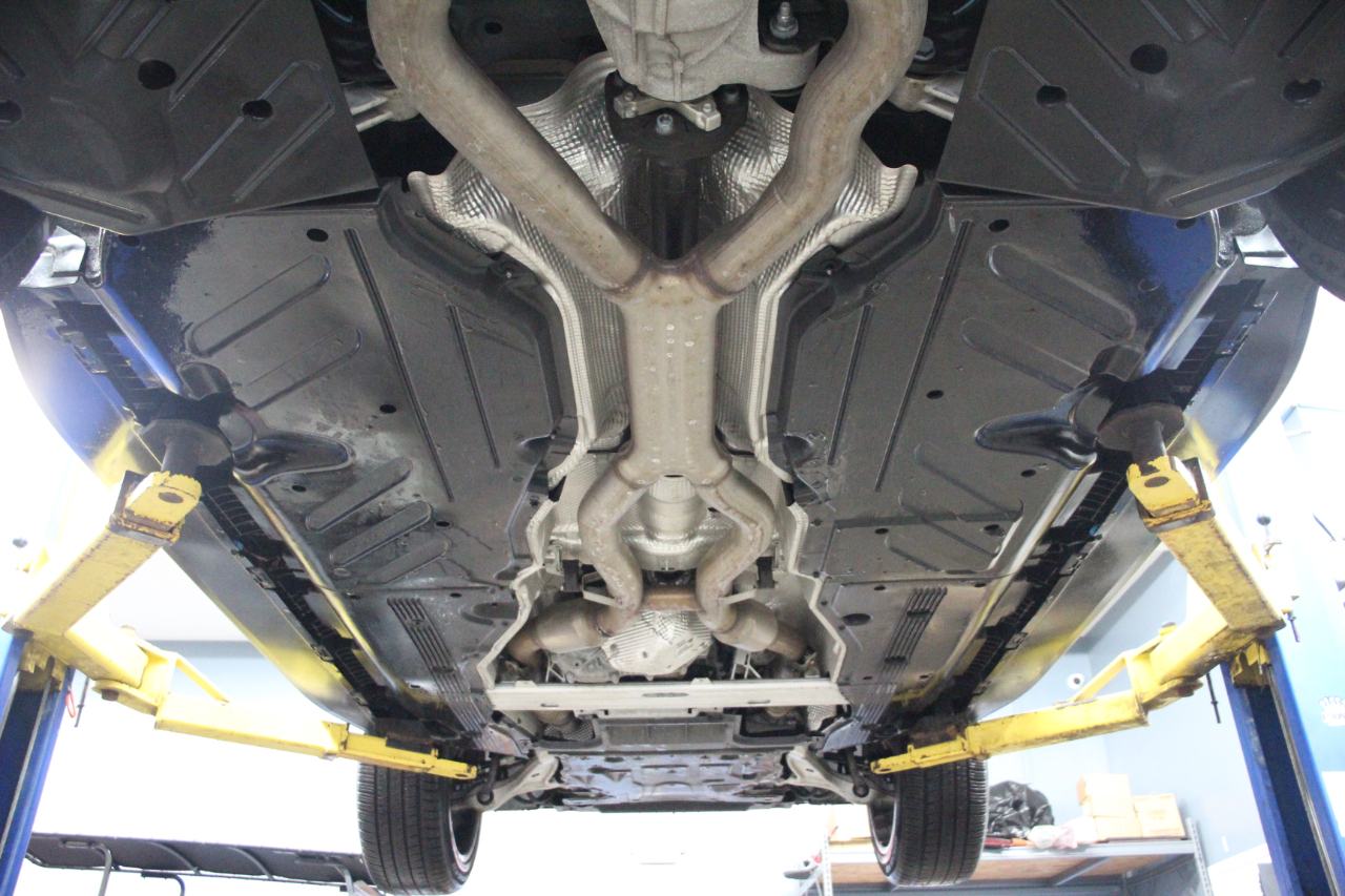 Vehicle image 99 of 100