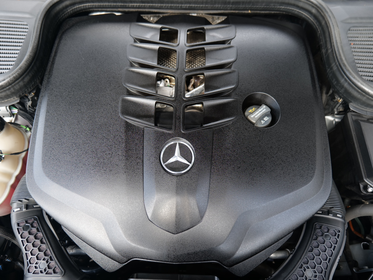 Vehicle image 79 of 100