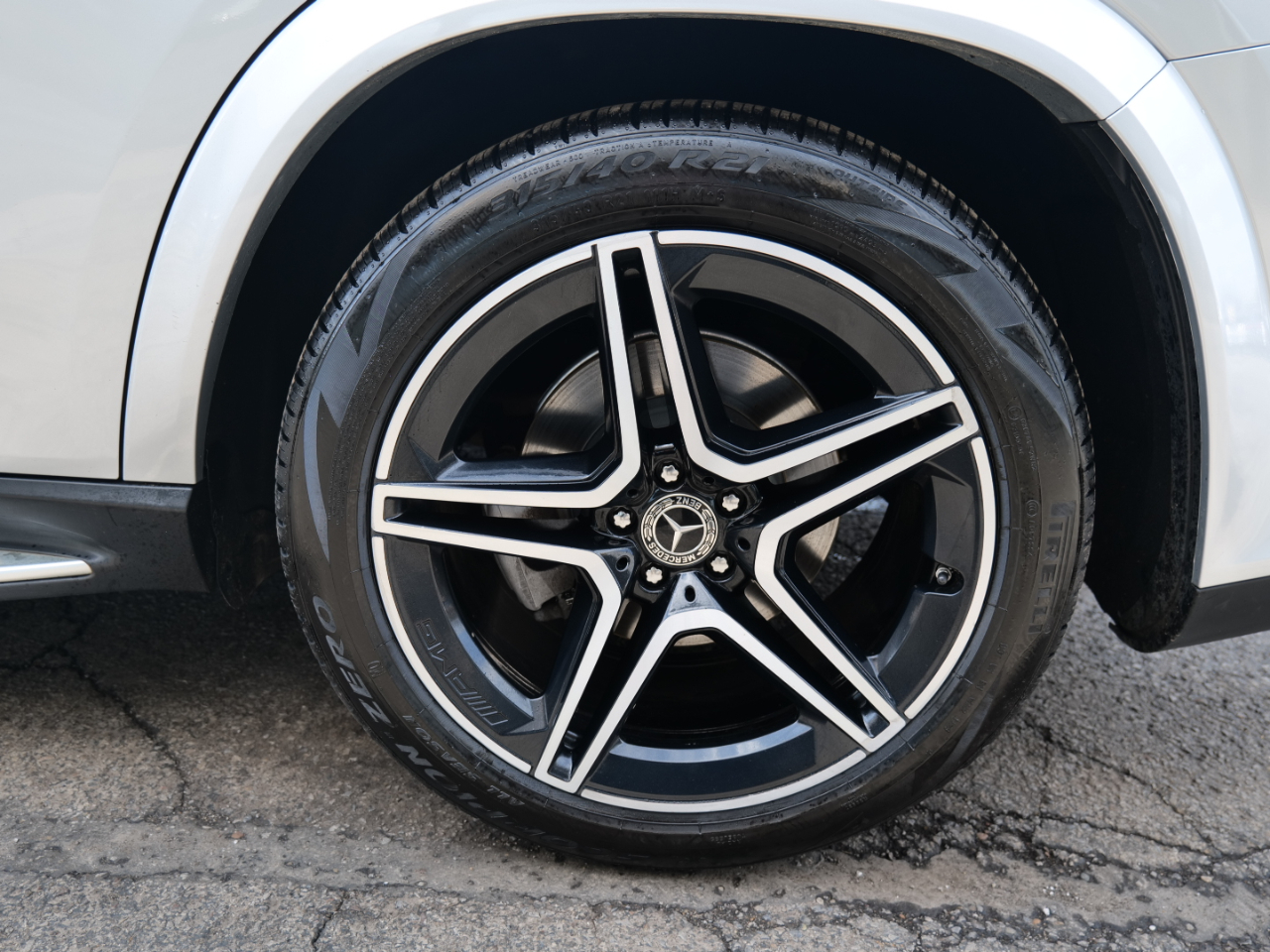 Vehicle image 93 of 100