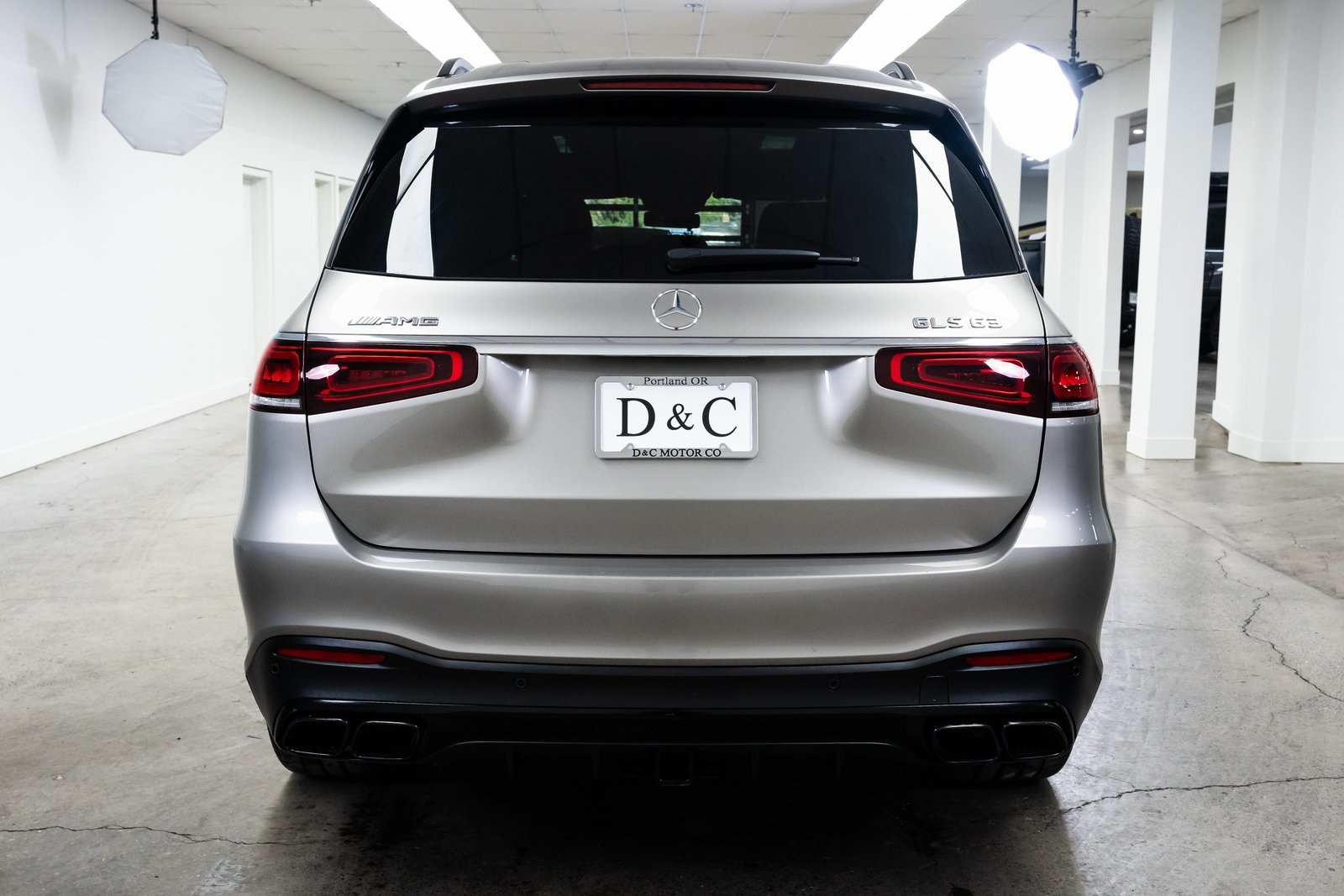Vehicle image 6 of 29