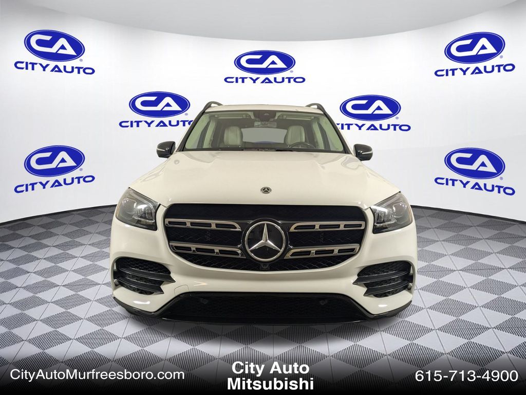 Vehicle image 2 of 34