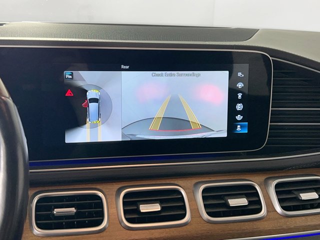 Vehicle image 14 of 35