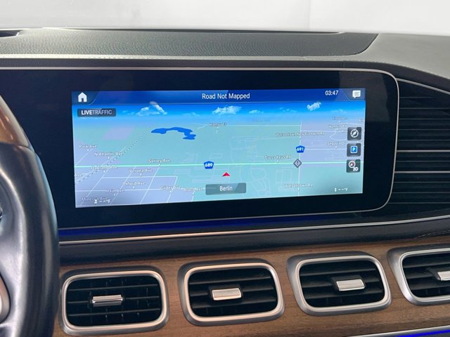 Vehicle image 13 of 35
