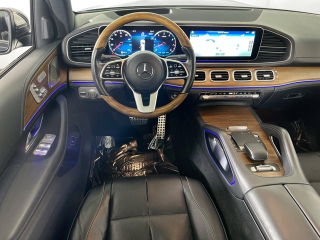 Vehicle image 24 of 35