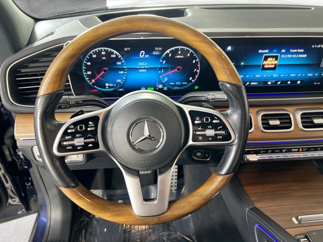 Vehicle image 11 of 35