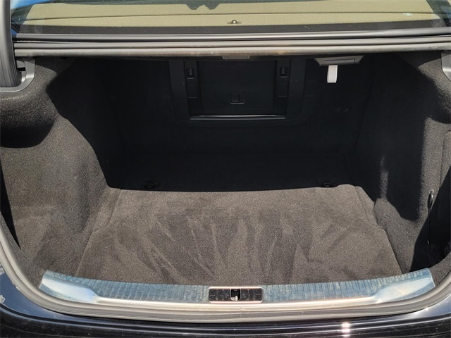 Vehicle image 8 of 36