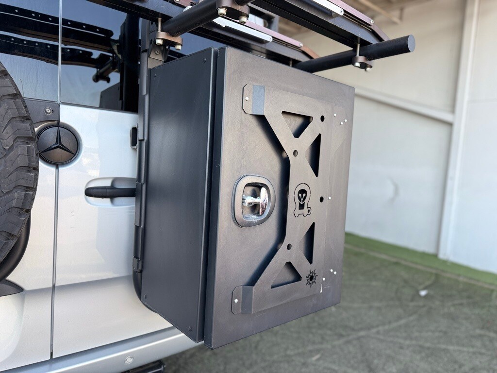Vehicle image 20 of 70