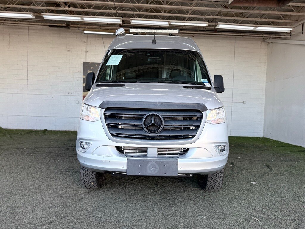 Vehicle image 1 of 70