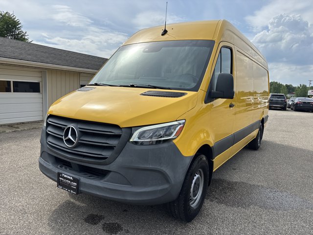 2021 Mercedes-Benz Sprinter Cargo Image 1 of 30