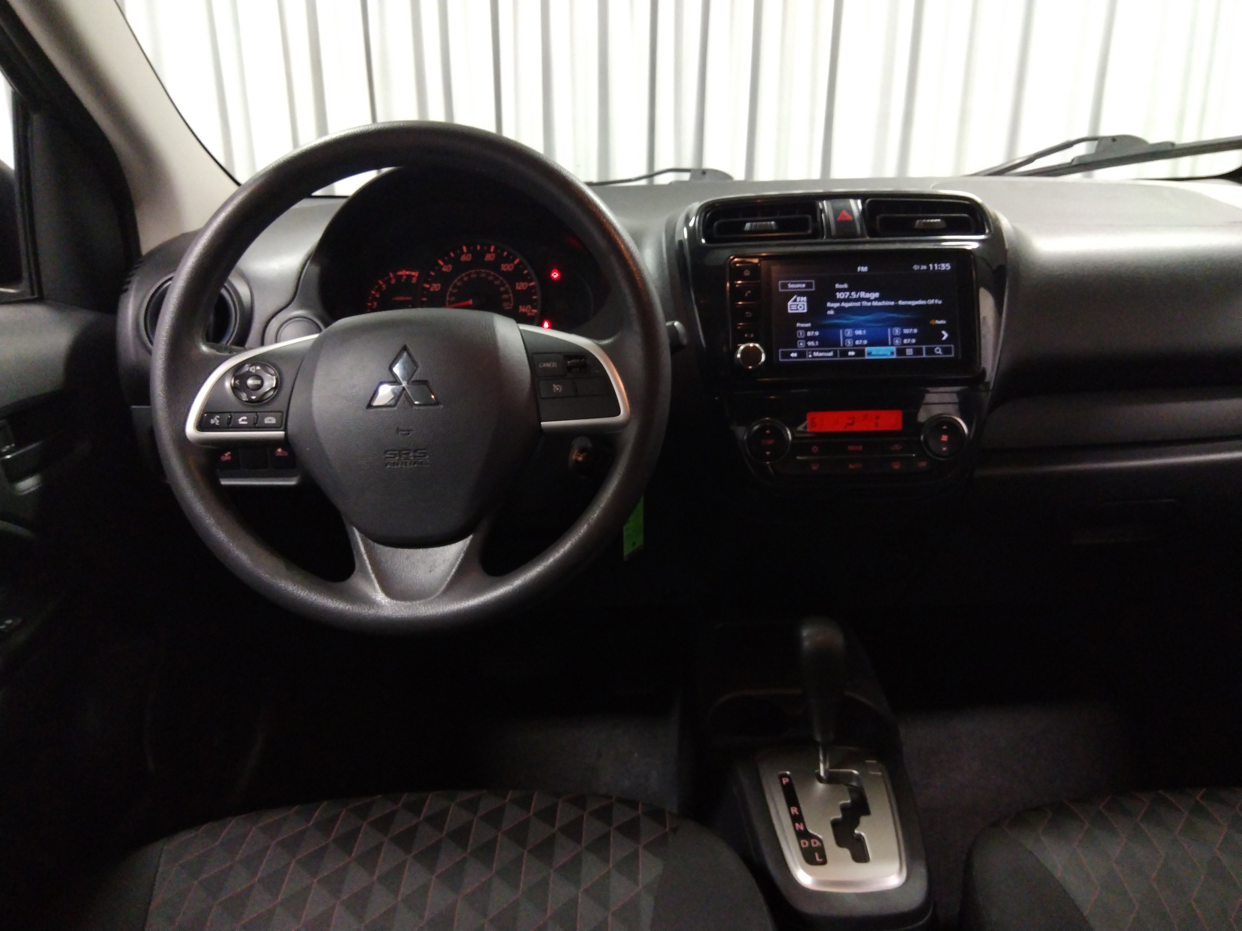 Vehicle image 14 of 24