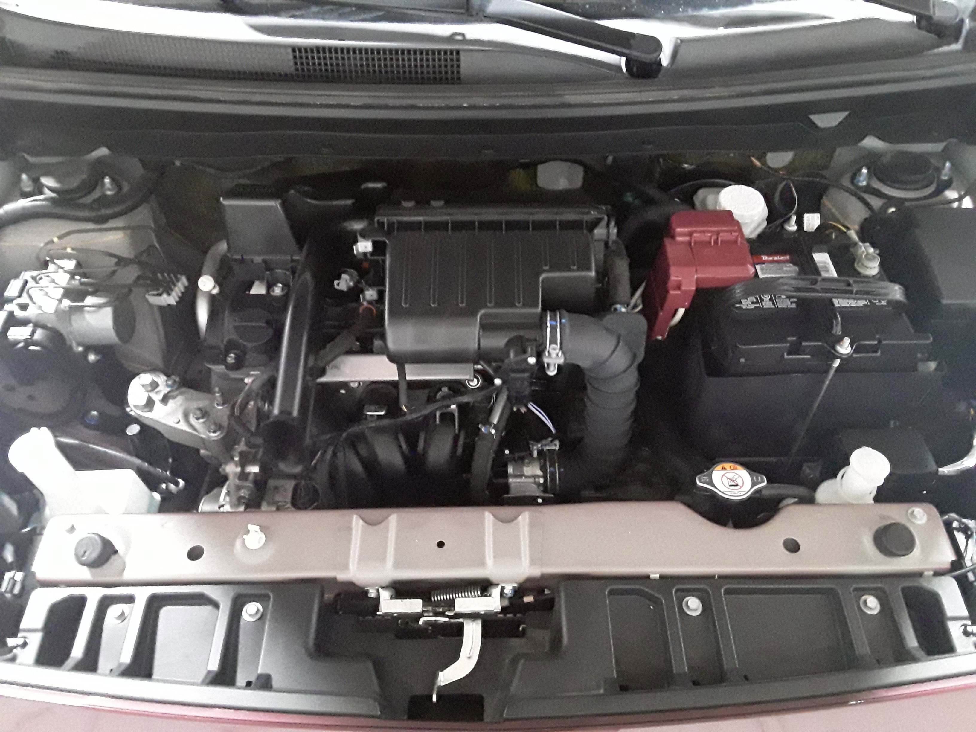 Vehicle image 8 of 25