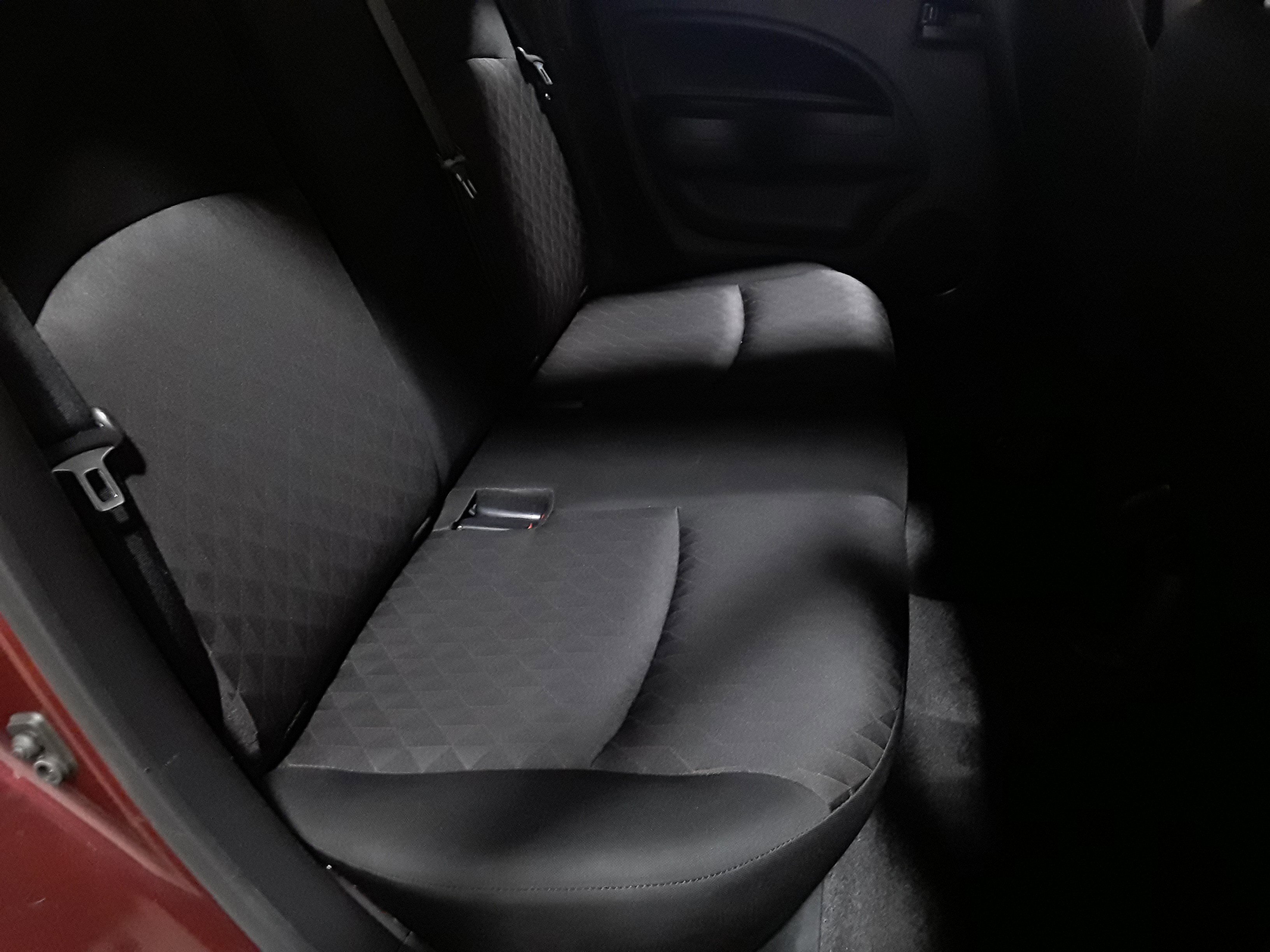 Vehicle image 12 of 25