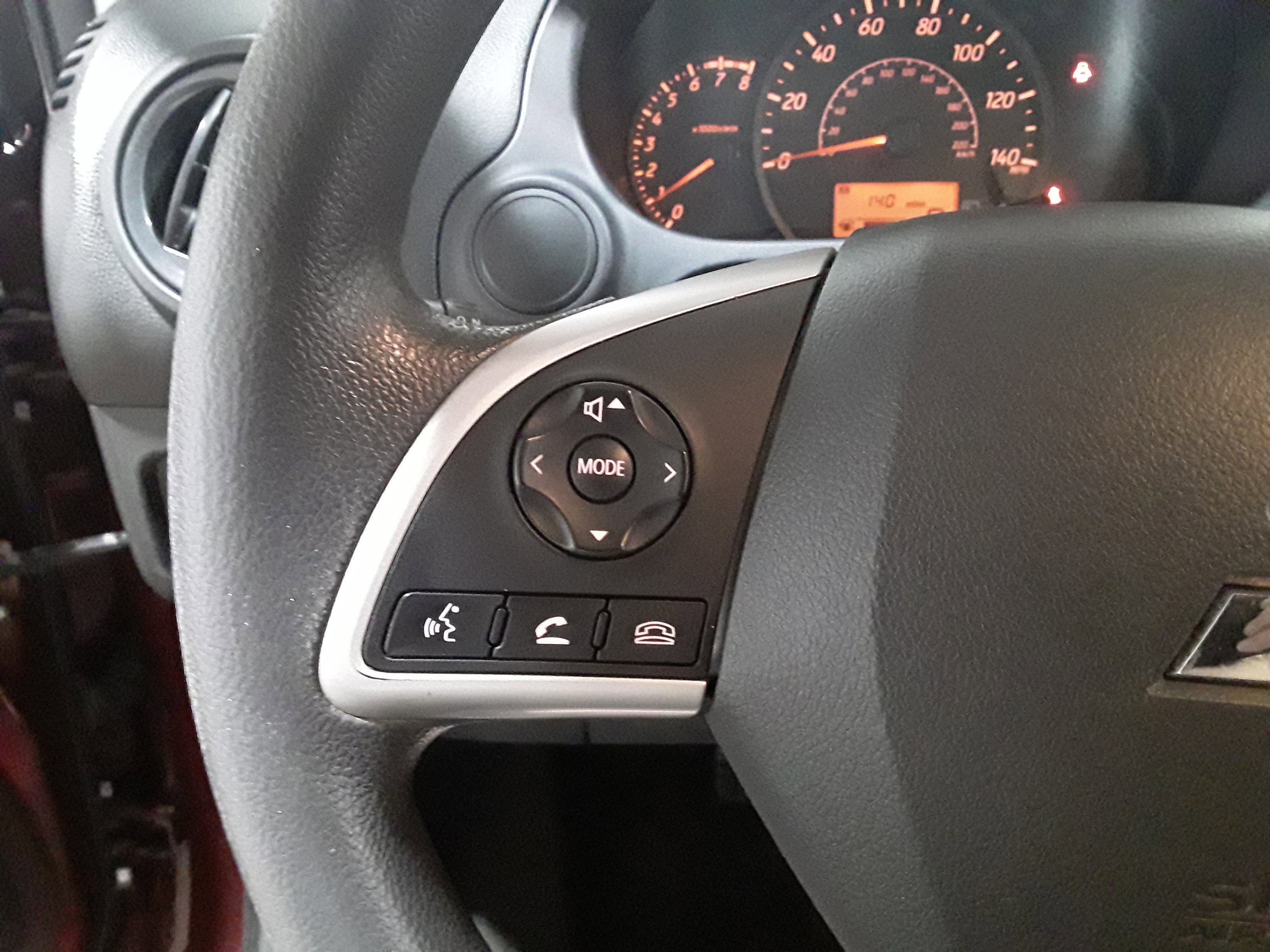 Vehicle image 23 of 25