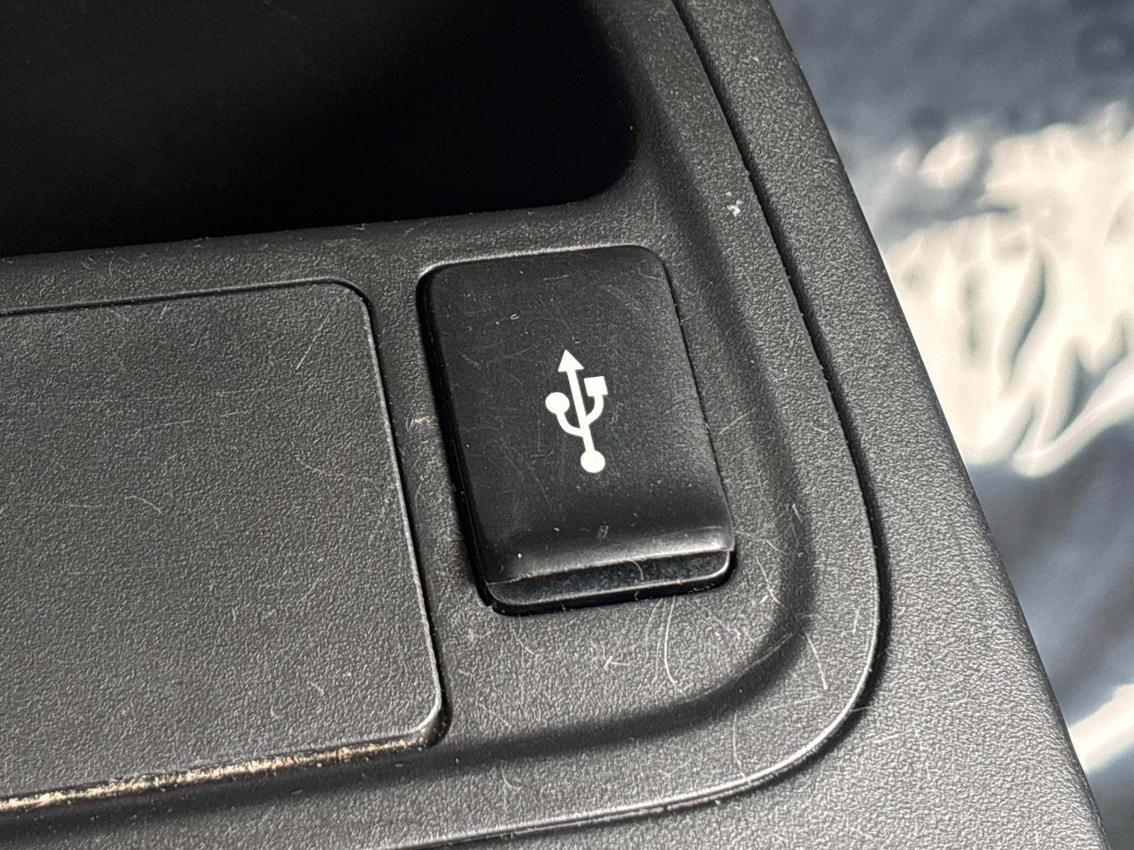 Vehicle image 16 of 30