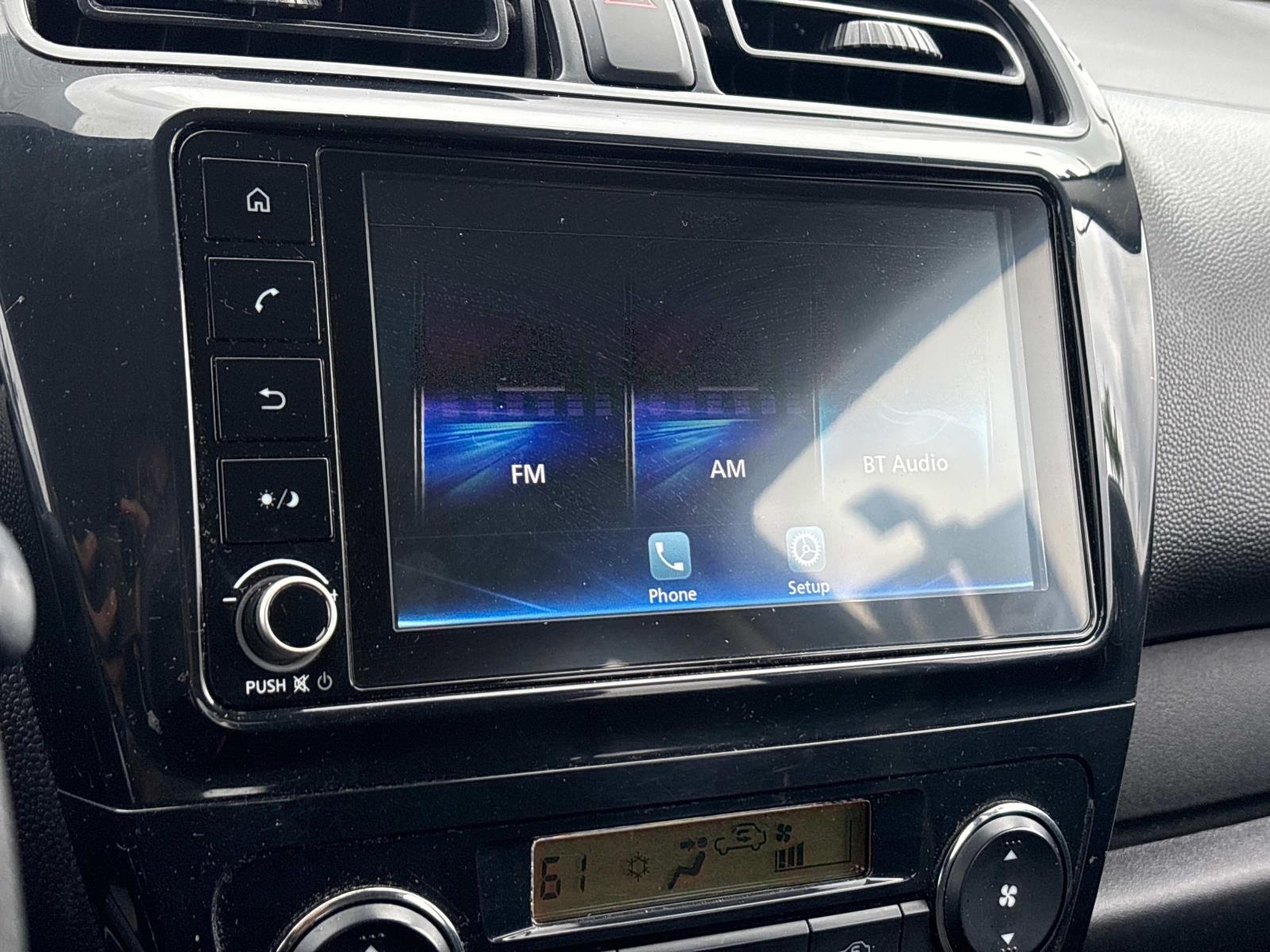 Vehicle image 11 of 30