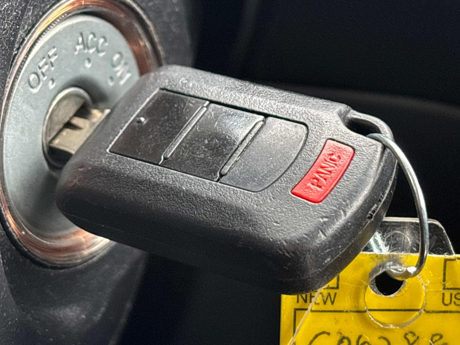 Vehicle image 18 of 30