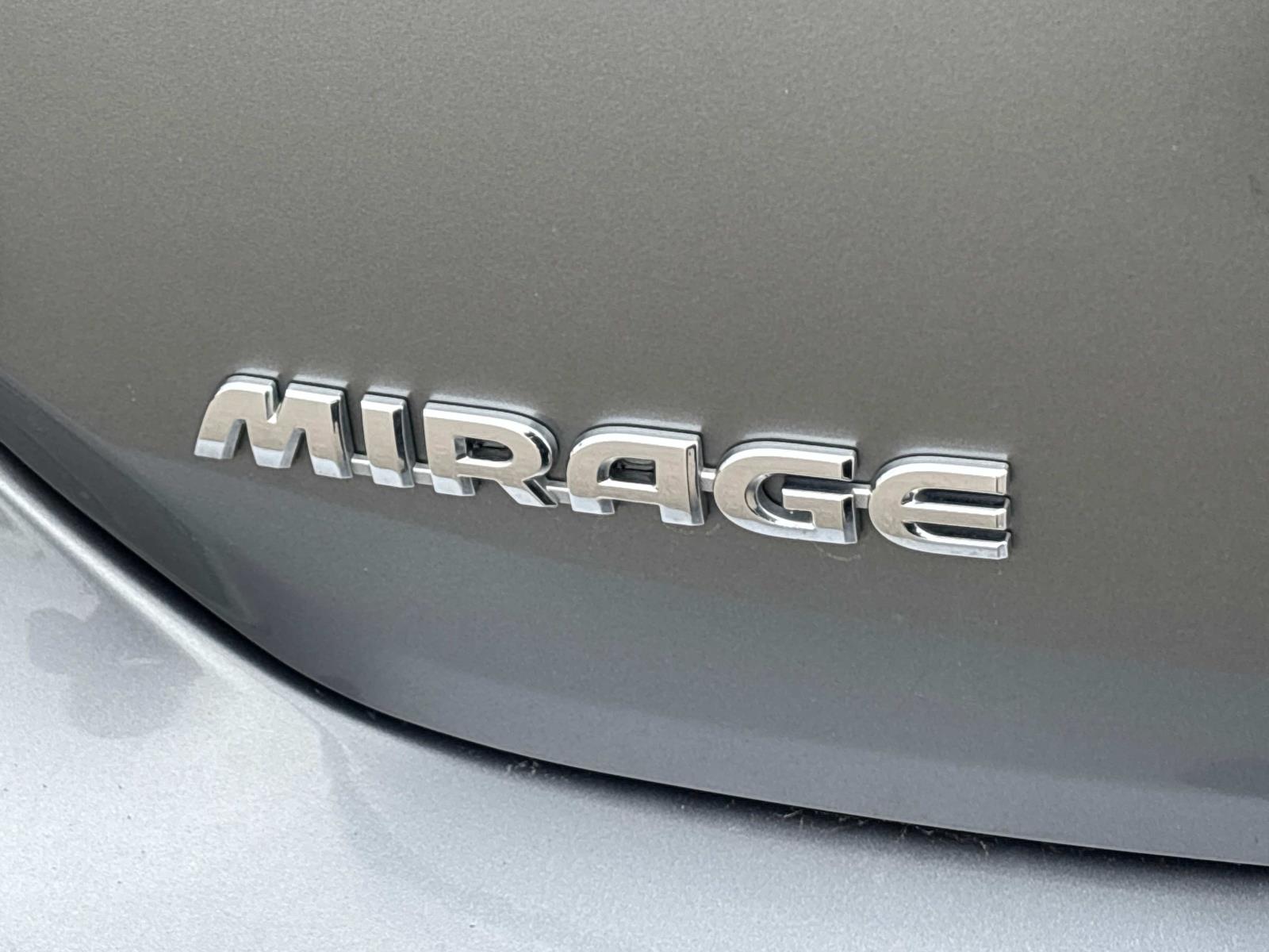 Vehicle image 28 of 30