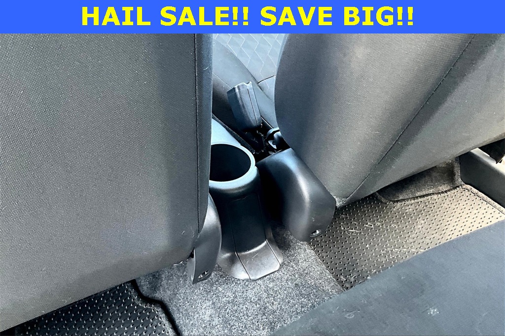 Vehicle image 27 of 35