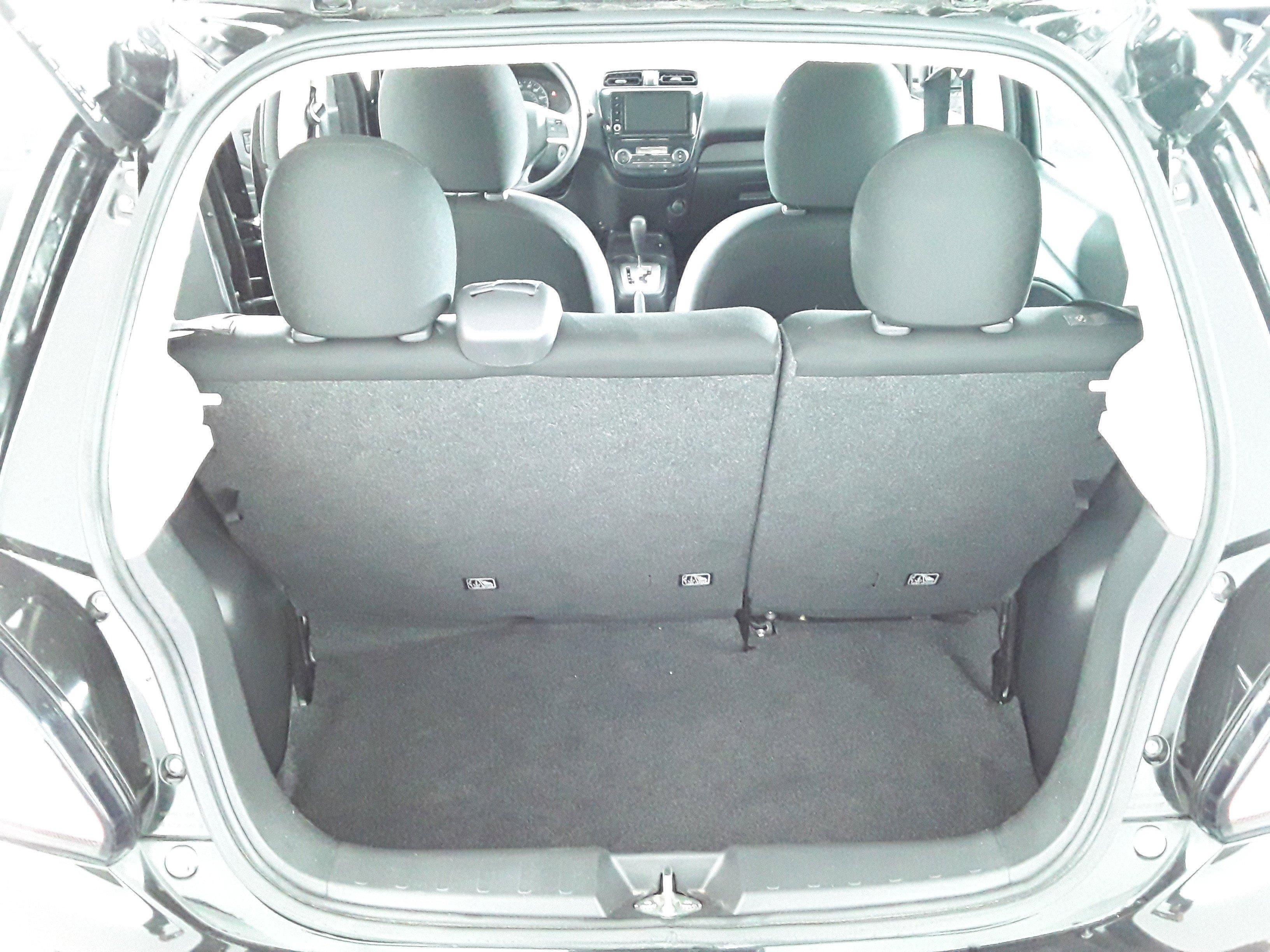 Vehicle image 9 of 24