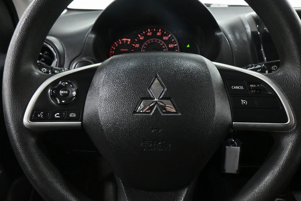 Vehicle image 9 of 22