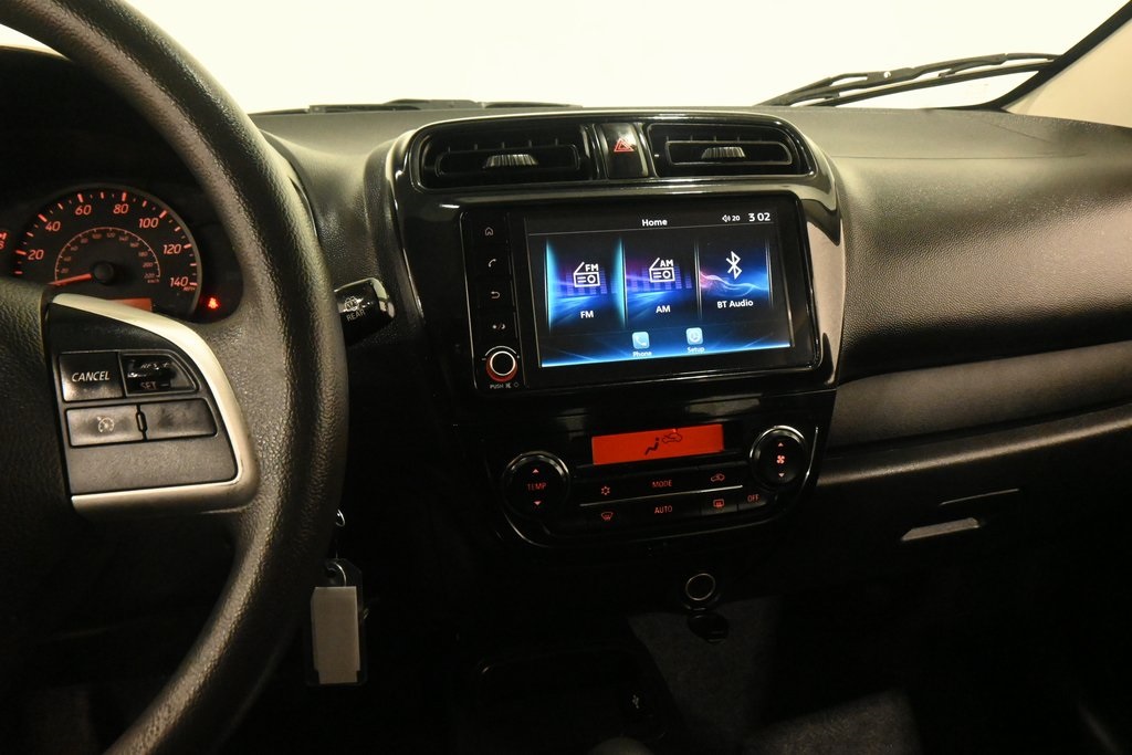 Vehicle image 11 of 22