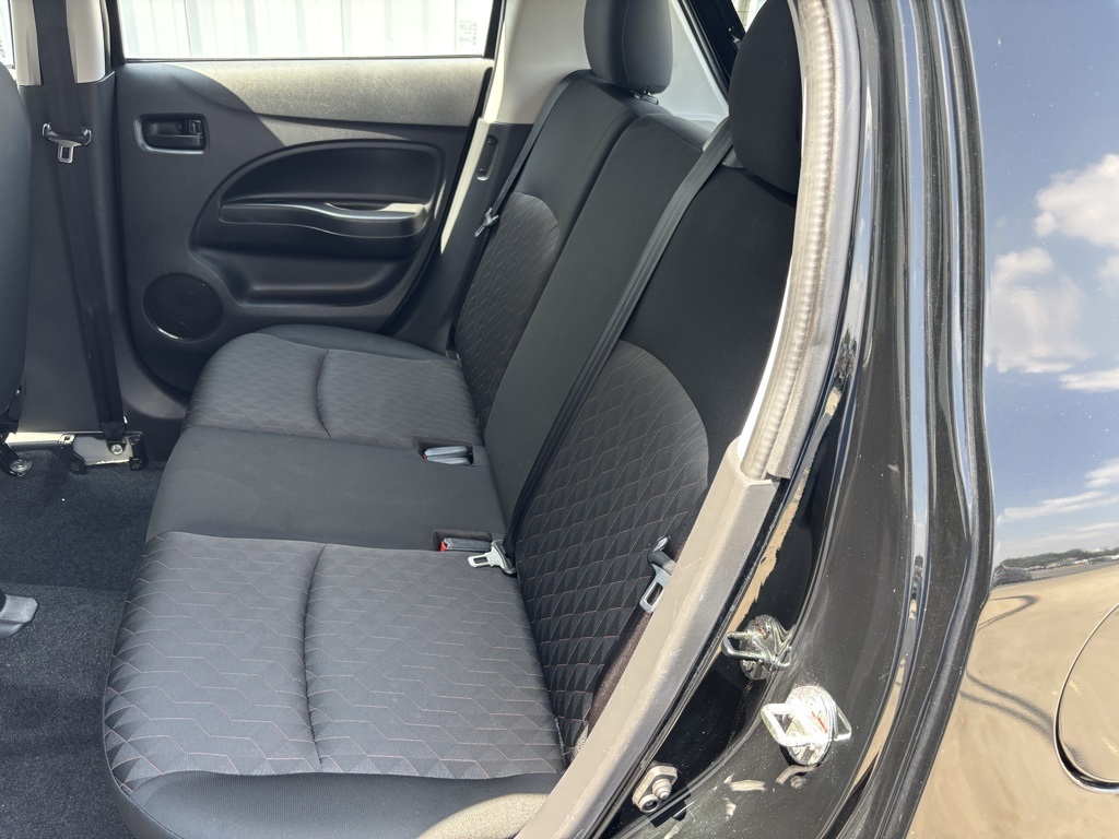 Vehicle image 29 of 36