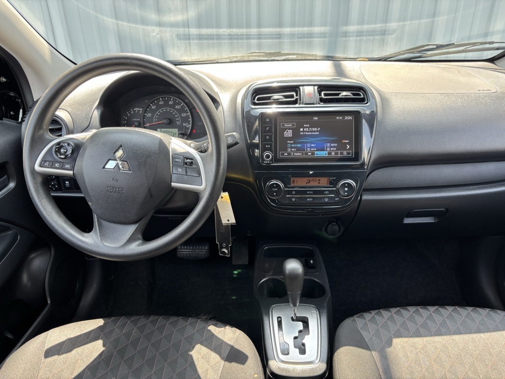 Vehicle image 26 of 36