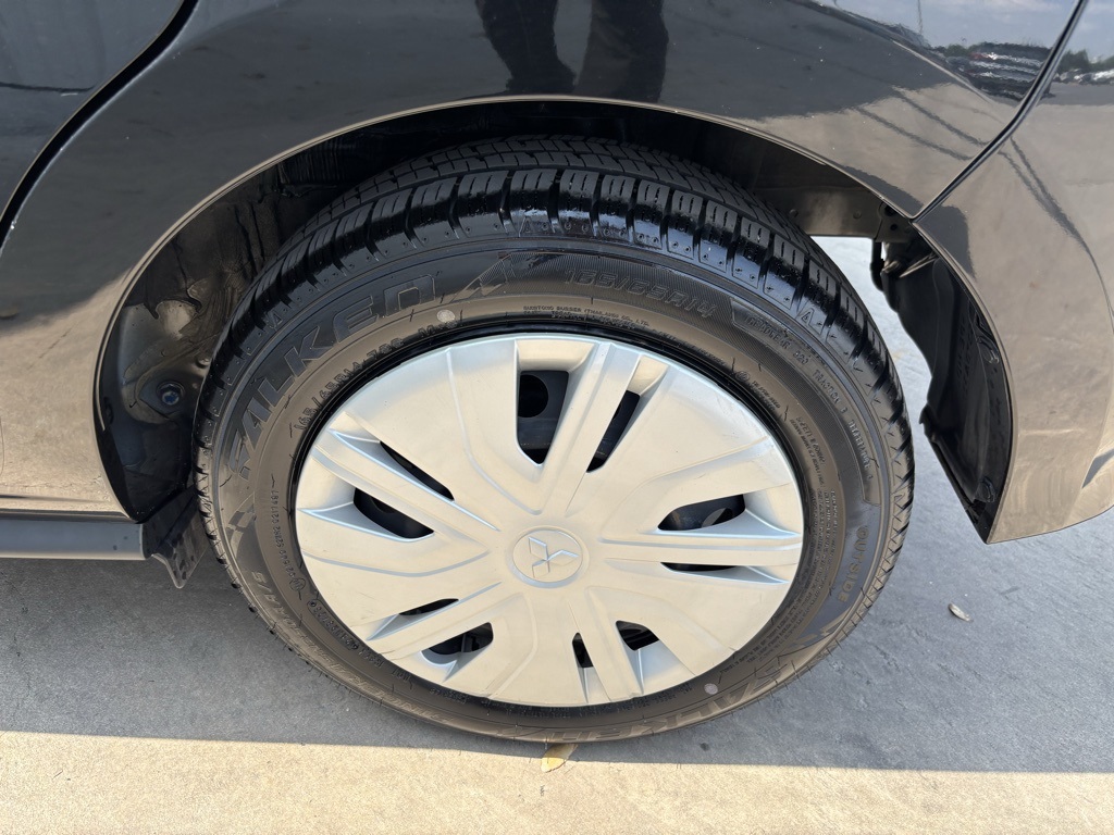 Vehicle image 10 of 36