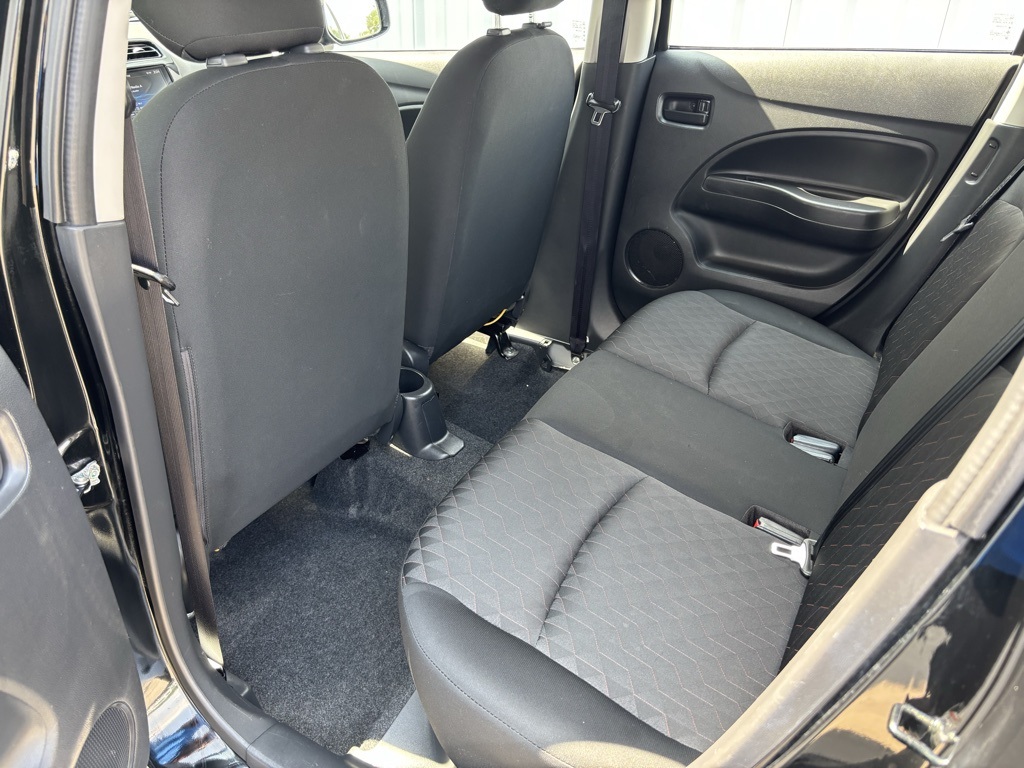 Vehicle image 28 of 36