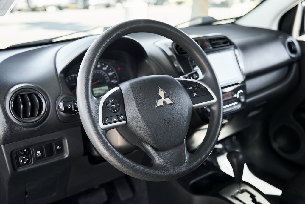 Vehicle image 22 of 48