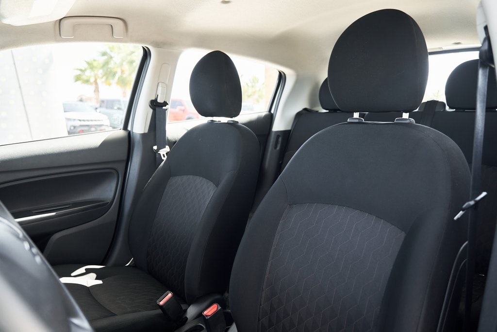 Vehicle image 29 of 48