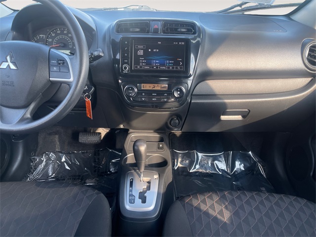 Vehicle image 23 of 34