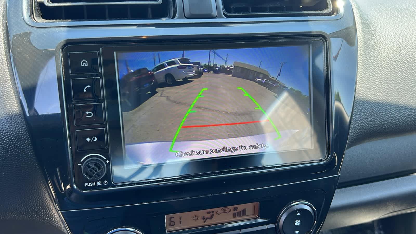 Vehicle image 16 of 30