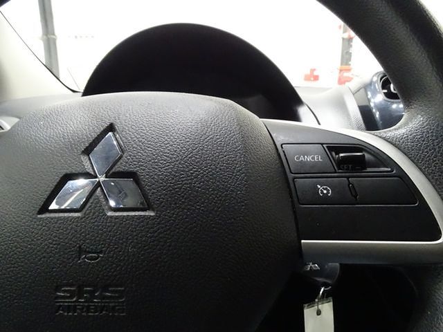 Vehicle image 29 of 33