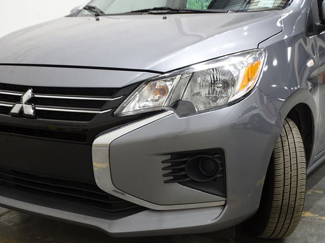 Vehicle image 26 of 33