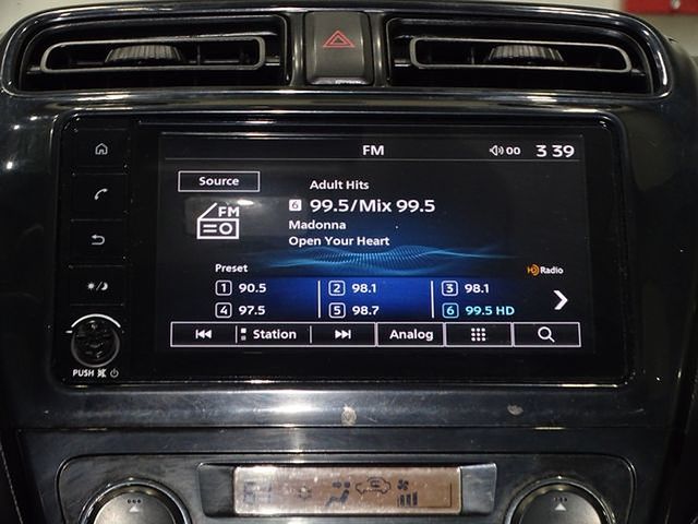 Vehicle image 20 of 33