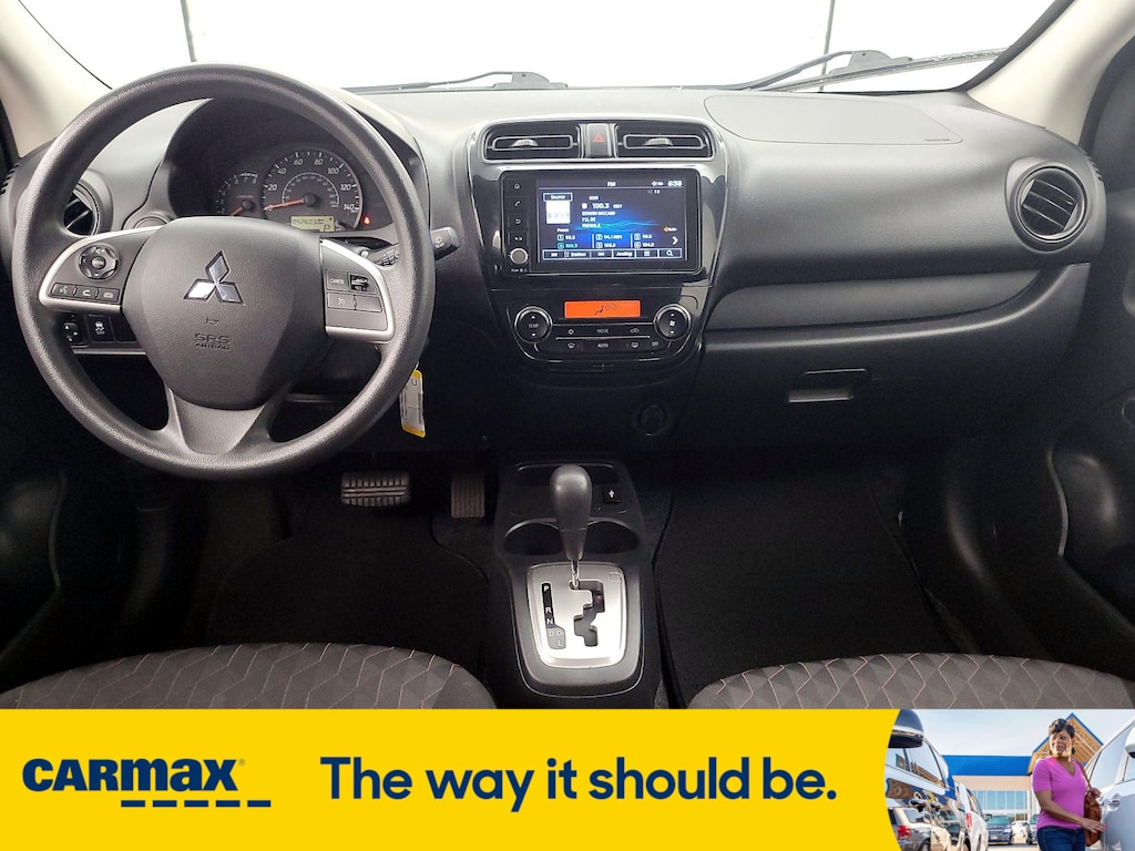 Vehicle image 11 of 28