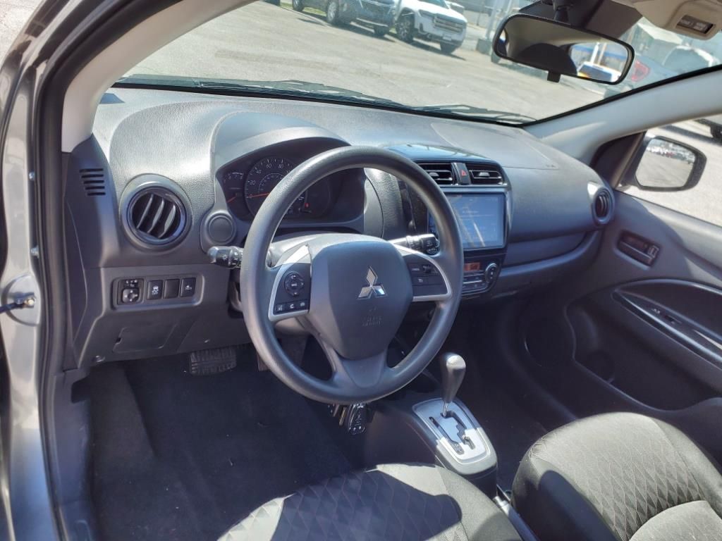 Vehicle image 14 of 35