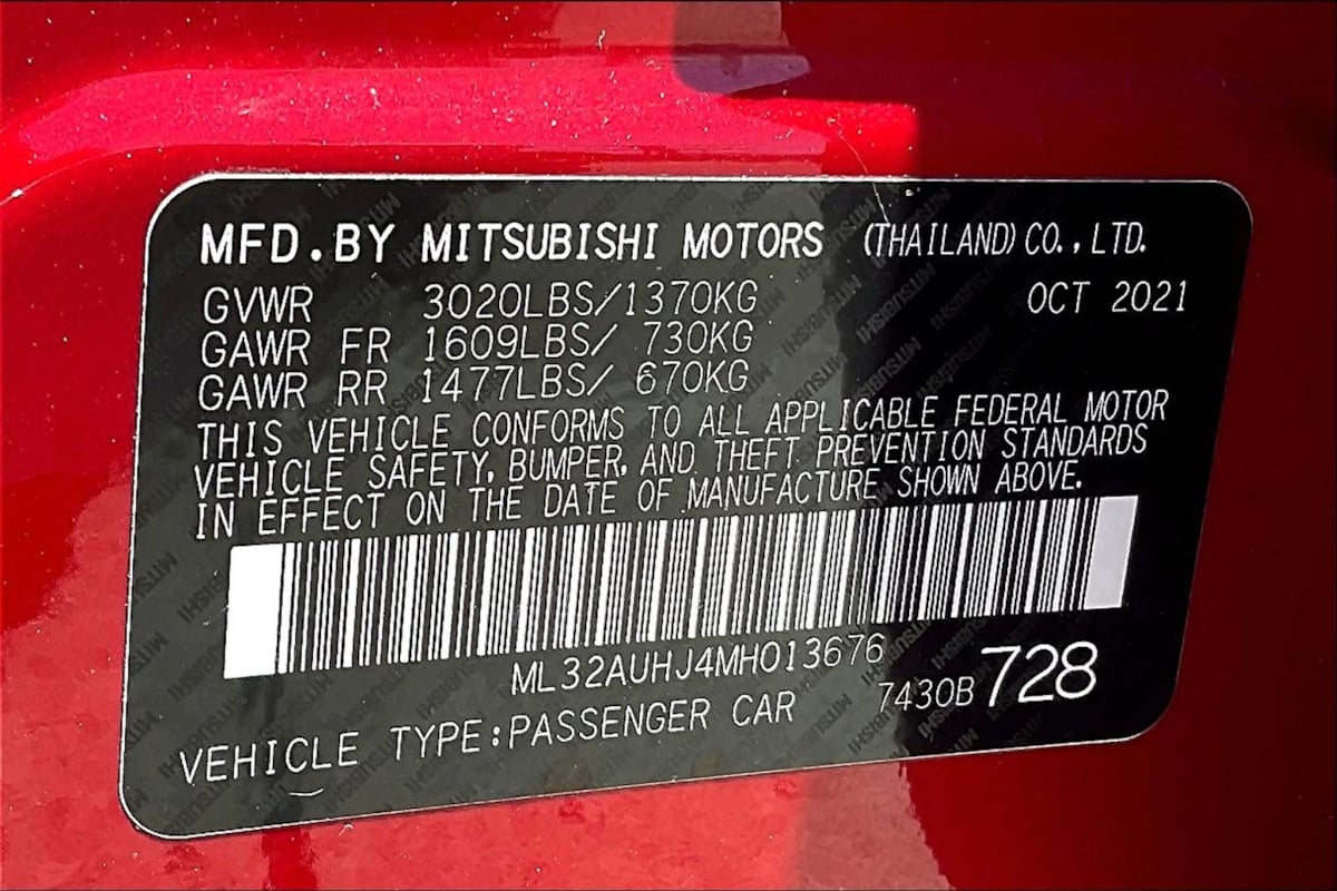 Vehicle image 31 of 34